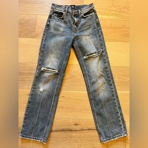 BDG straight leg Jean size 25